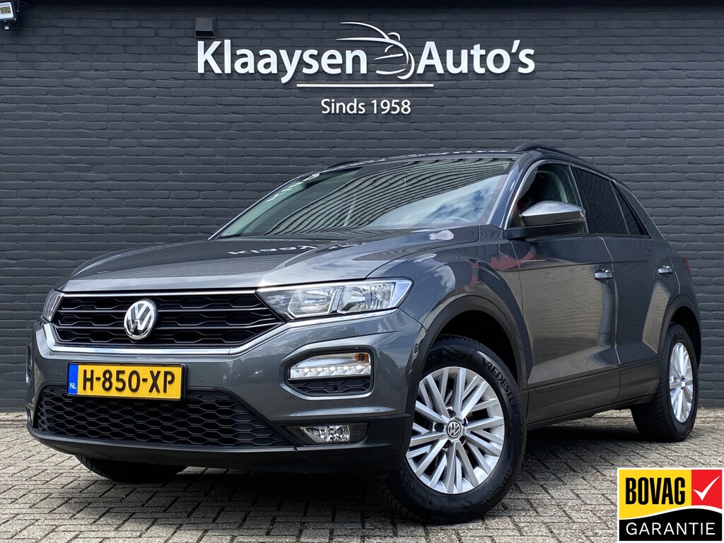 Volkswagen T-Roc 1.0 TSI Style 116 pk | adaptieve cruise control | navigatie | parkeersensoren | all season banden | climate control