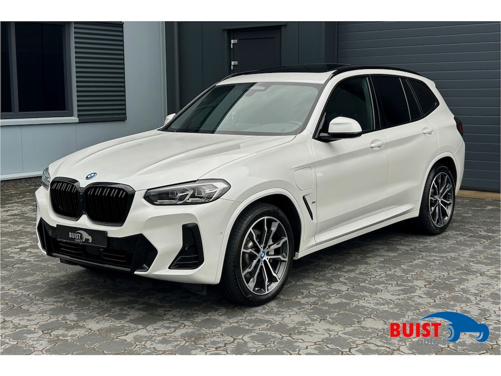 BMW X3 xDrive30e M-Sport PANO ACC TREKHAAK 29504KM!
