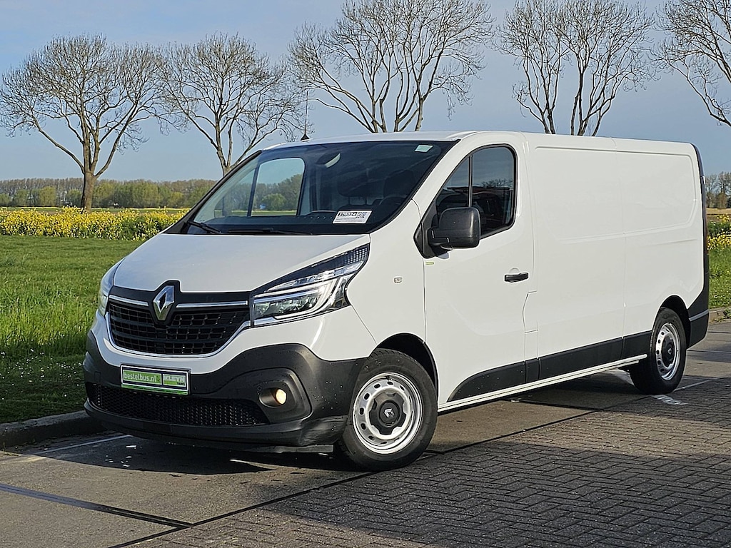 Renault Trafic 2.0 dCi 120pk T30 L2H1 Comfort airco, navi, pdc, trekhaak, stoelverw.