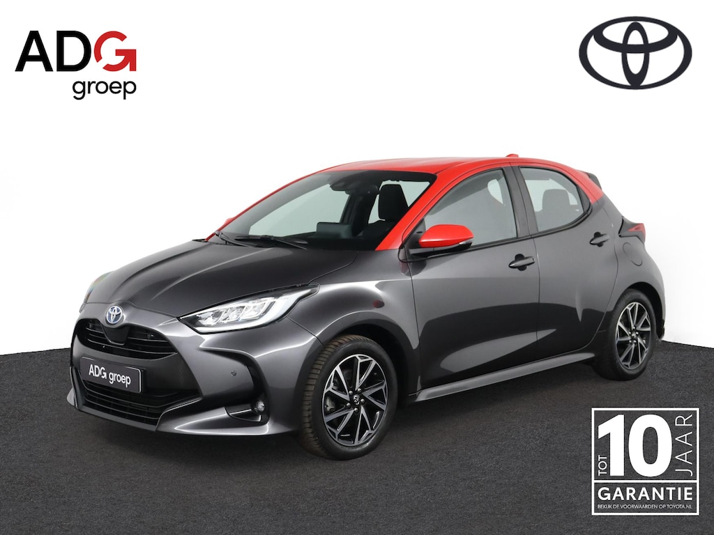 Toyota Yaris 1.5 Hybrid 115 First Edition | Parkeersensoren | Apple Carplay/Android auto | Stoelverwarming | Blindspot Monitor |