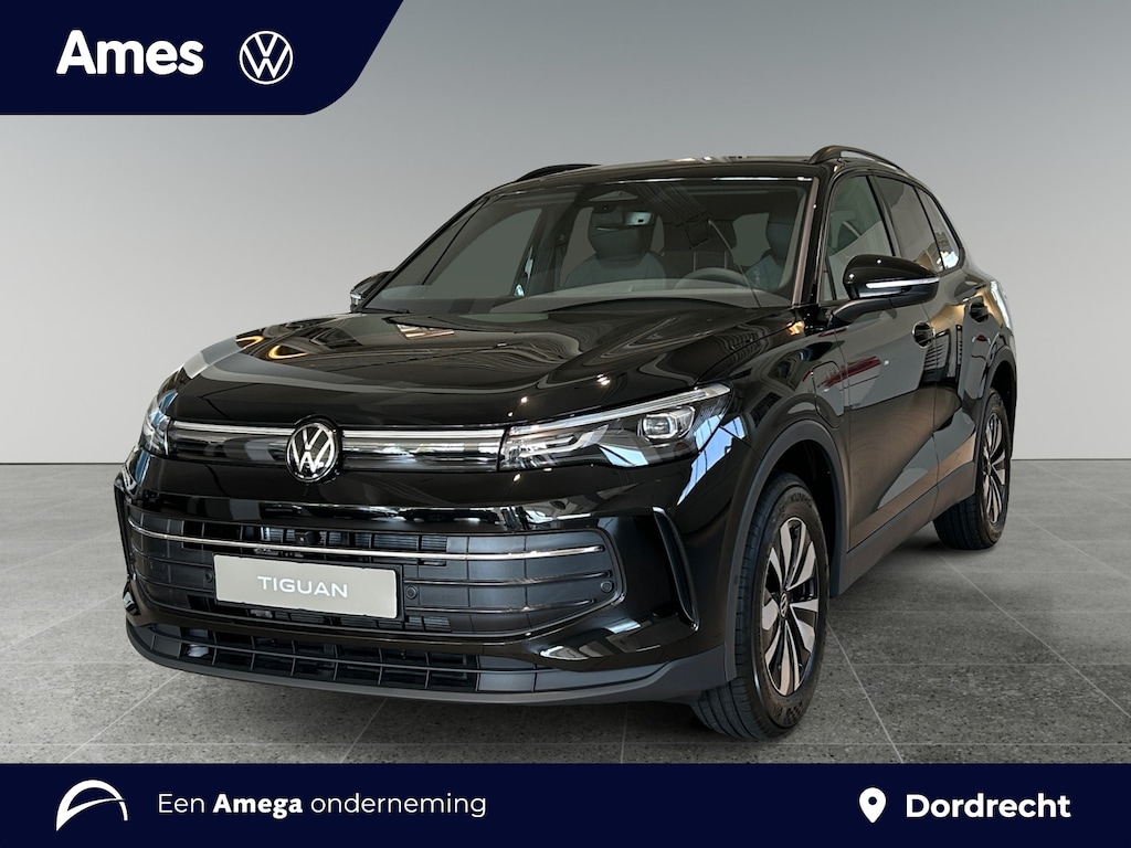 Volkswagen Tiguan Limited Edition 1.5 eHybrid 150 kW / 204 PK SUV 6 versn. DSG | Trekhaak inklapbaar | Design pakket Dark | stoel- en stuurverwarming |