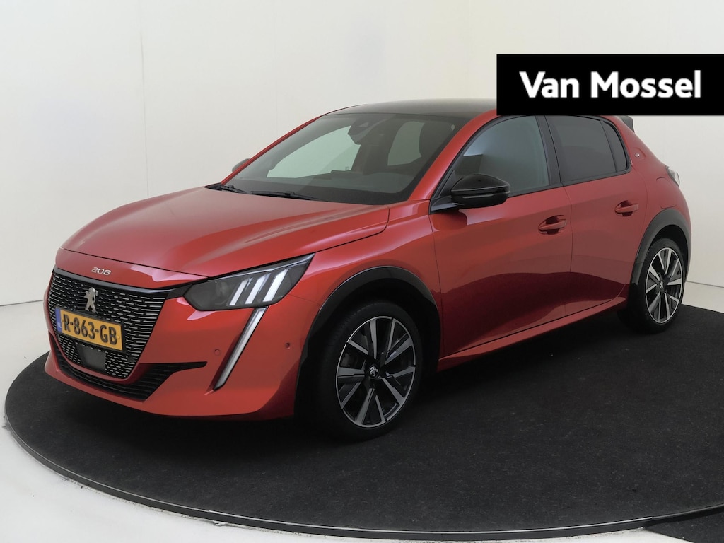 Peugeot 208 1.2 PureTech GT Pack | airco automatisch | Apple Carplay/Android | cruise control adaptief met Stop&Go en stuurhulp | dodehoek detectie |lederen/microvezel bekleding | LED koplampen | lichtmetalen velgen 17" | navigatiesysteem full map |