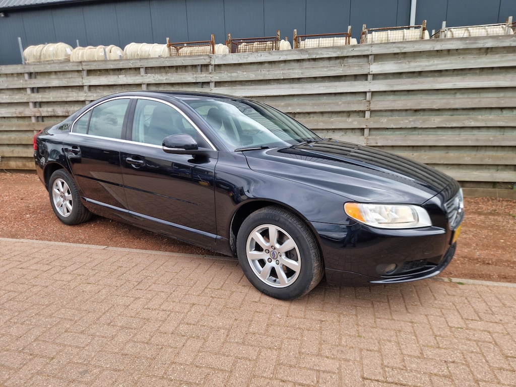 Volvo S80 1.6 T4 Automaat Kinetic Dealer onderhouden