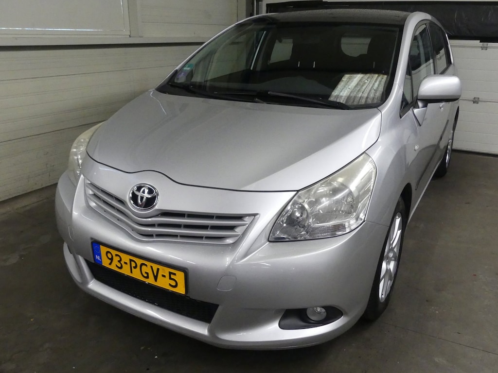 Toyota Verso 1.8 VVT-i Business Limited - Automaat - Trekhaak