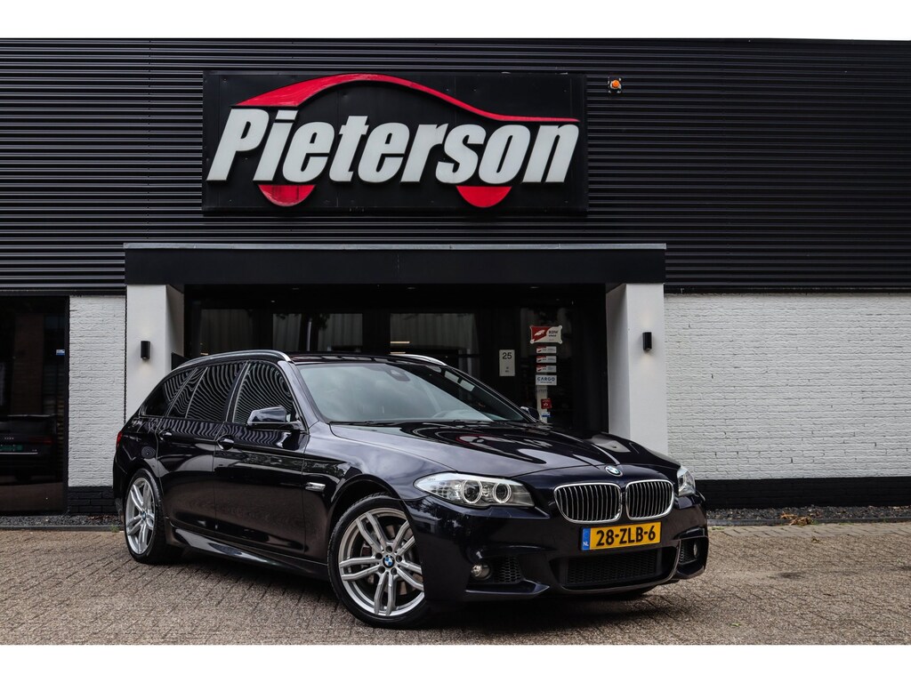BMW 5-Serie Touring 528i M-Pakket ORIGINEEL NL NAP LEDER