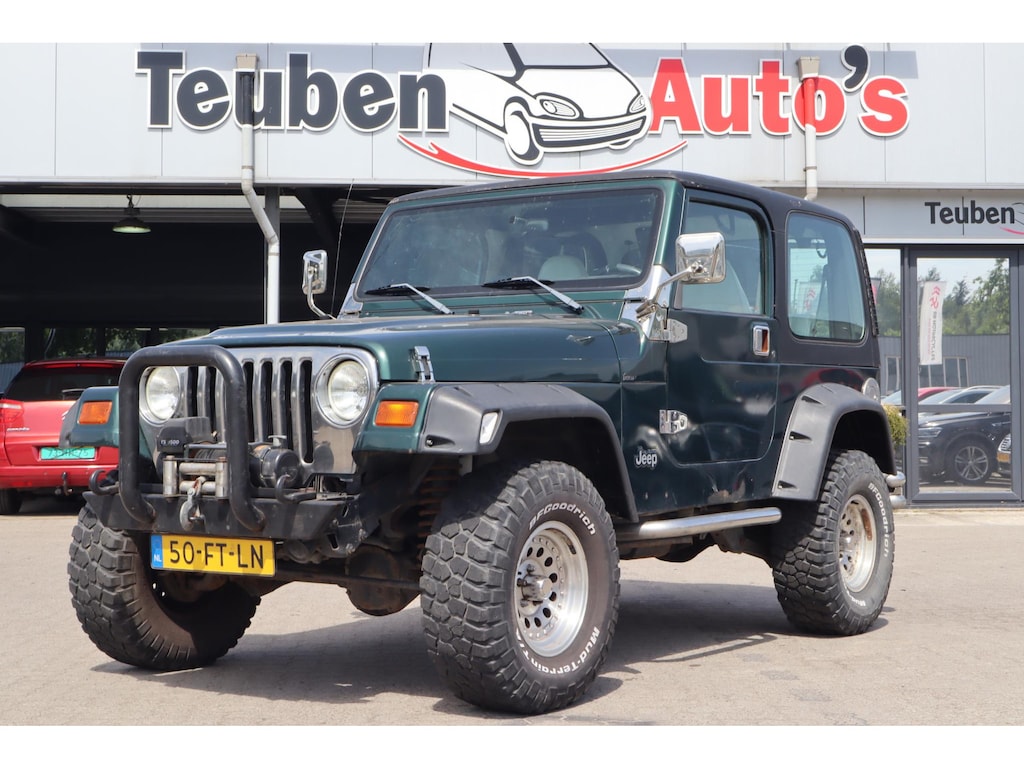 Jeep Wrangler 4.0i Hardtop | 6-cil | Lier | Trekhaak