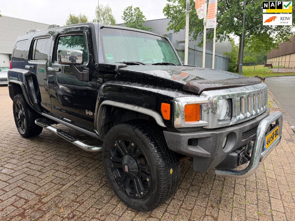 Hummer H3 3.5 Executive 2005 , automaat, airco, cruise, elec pakket trekhaak , mooie auto rijd perfect orig NL auto nwe apk