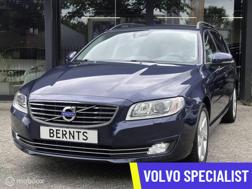 Volvo V70 T4 Momentum|Automaat|Standkachel|Trekhaak|Leder|Navi|