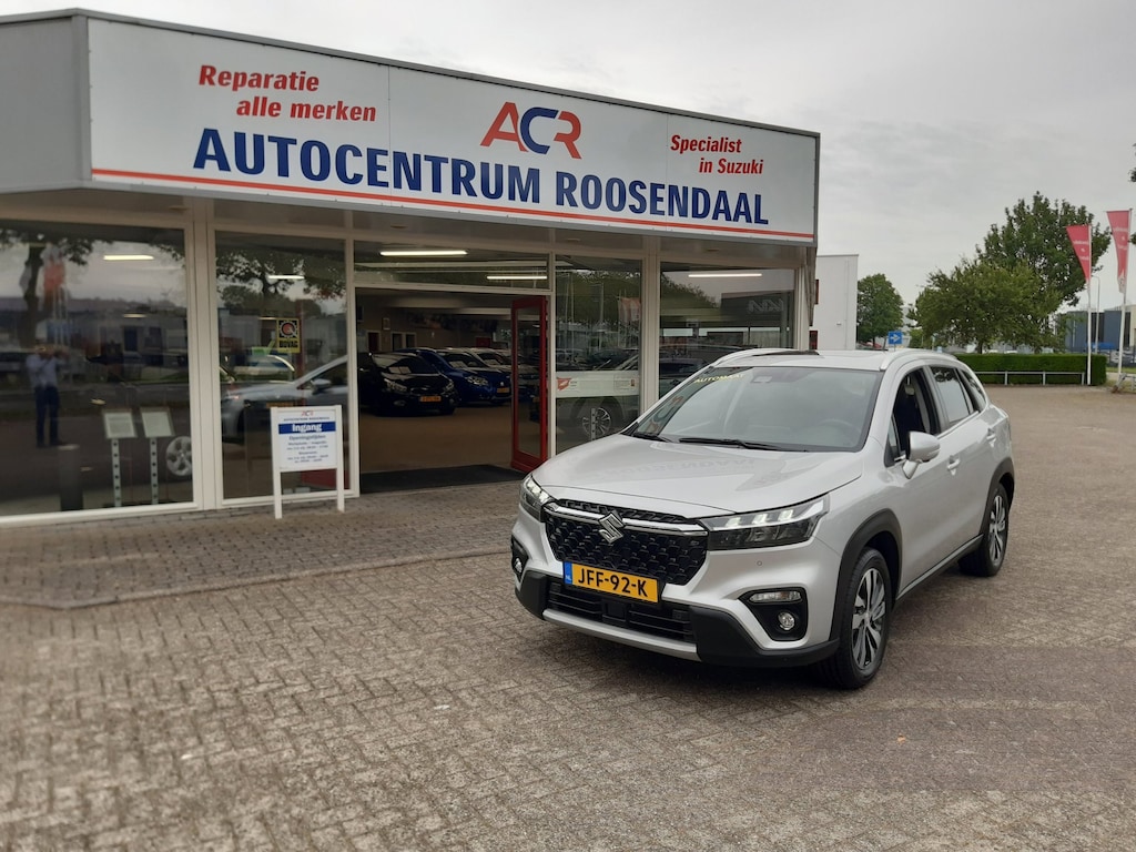 Suzuki S-Cross 1.5 Hybrid Style AUTOMAAT PANO stijl luxe uitvoering met trekhaak