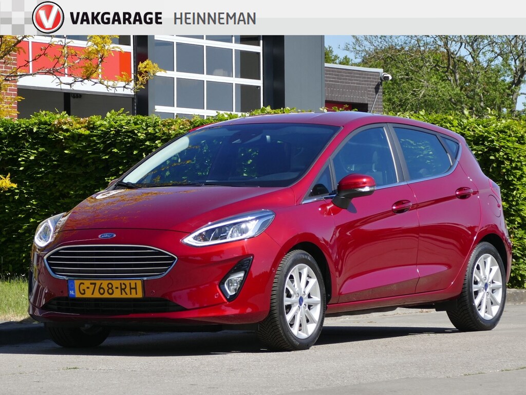 Ford Fiesta 1.0 EcoBoost Titanium AUTOMAAT | Apple Carplay/Android auto | achteruitrijcamera | navigatie | all-season-banden