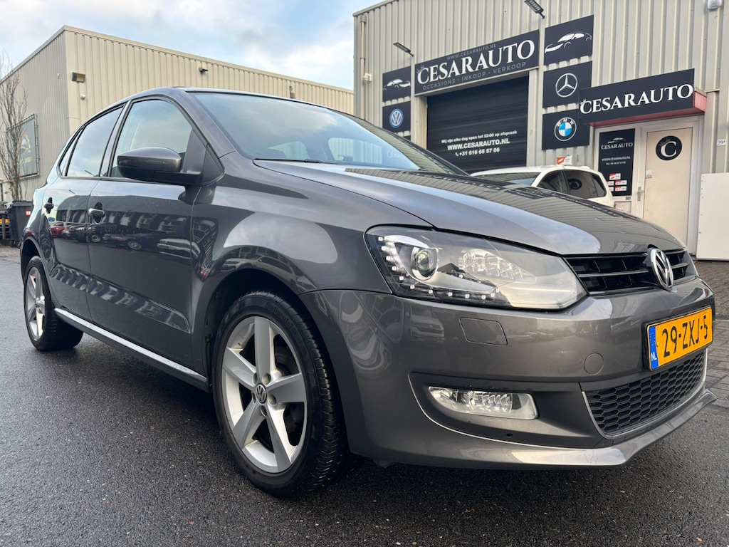 Volkswagen Polo 1.2 TSI Highline / SCHUIF DAK / LEER / STOEL VERWARMING