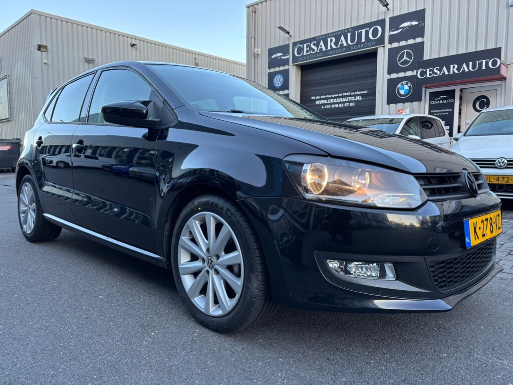 Volkswagen Polo 1.2 TSI Highline 5 deurs / DEALER ONDERHOUDEN