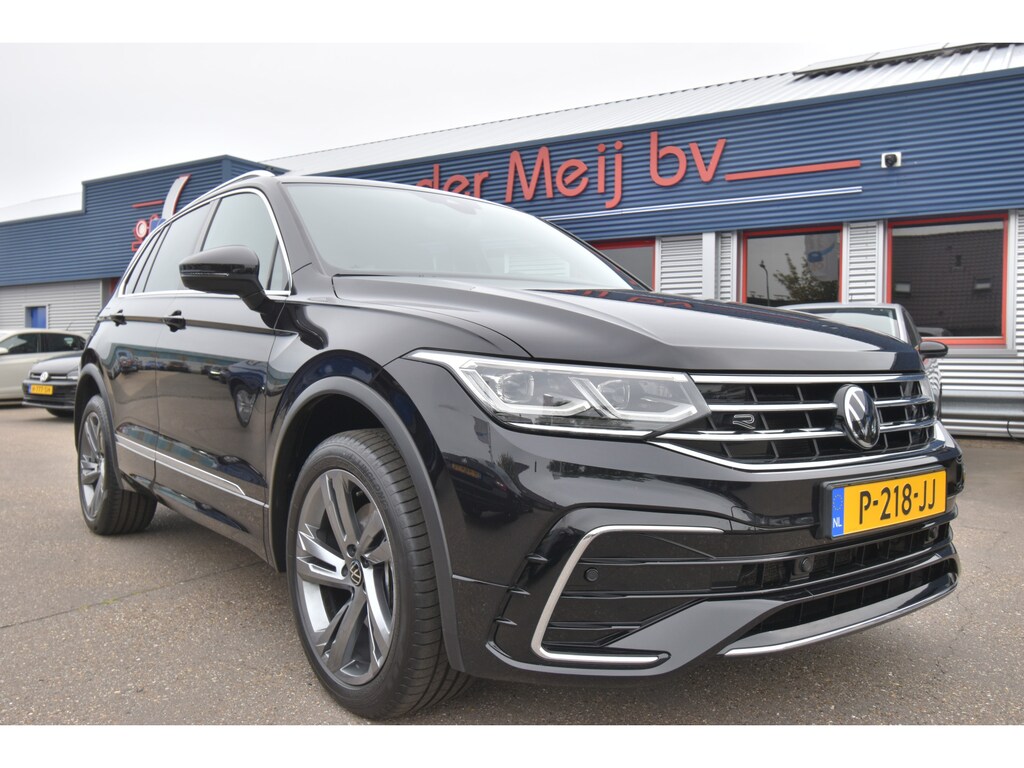 Volkswagen Tiguan 1.4 TSI eHybrid R-Line Business+ , TREKHAAK , VIRTUAL COCKPIT , LED KOPL , A UITRIJ CAM , PDC V+A ,