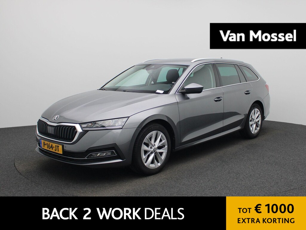 Skoda Octavia Combi 1.0 TSI Business Edition | Apple Carplay / Android Auto | Parkeersensoren | Lichtmetalen Velgen |