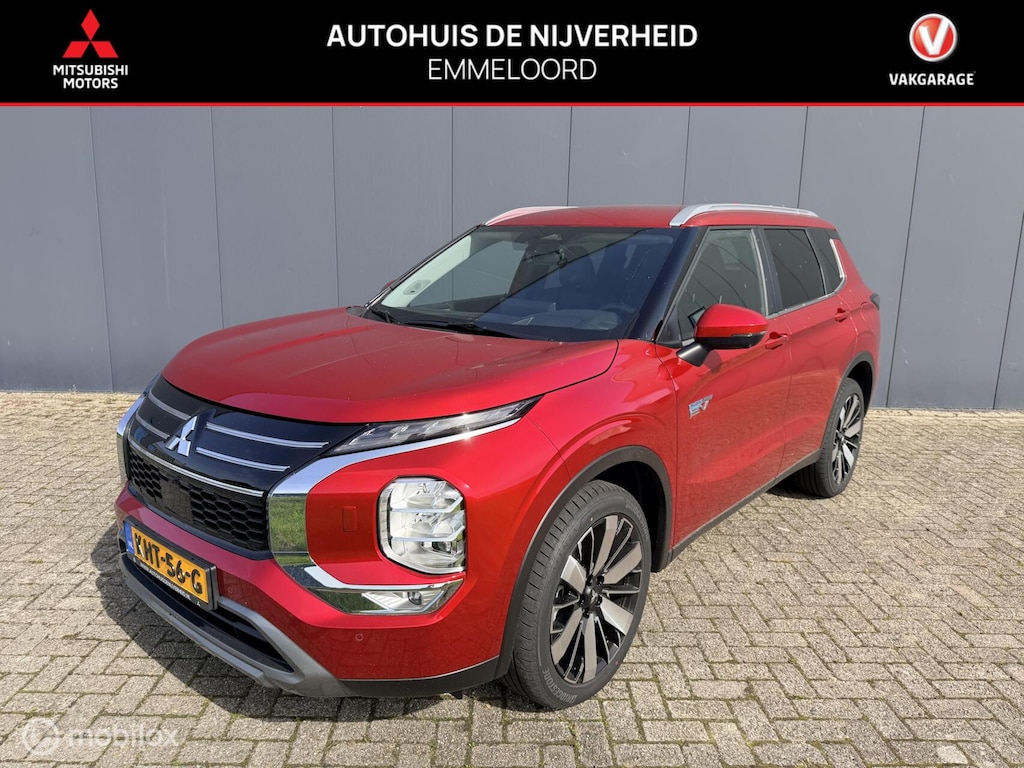 Mitsubishi Outlander 2.4 PHEV First Edition