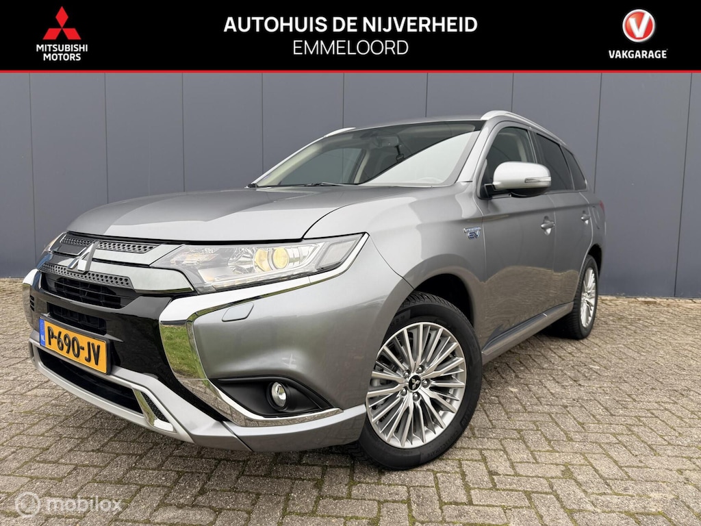 Mitsubishi Outlander 2.4 PHEV Pure+ |trekhaak | allseason |
