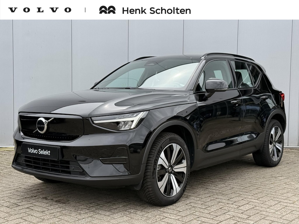 Volvo XC40 Recharge 231PK 70 kWh Core | Stoel- & Stuurwielverwarming | Trekhaak semi elektrisch inklapbaar | Cruise Control | Park Assist voor & achter met camera | Google Maps & Infotainment | Draadloze telefoonoplader | Apple CarPlay |