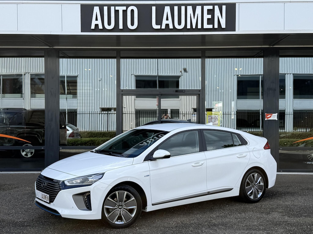 Hyundai Ioniq 1.6 GDi Comfort HEV Hybrid Automaat Navi Camera DAB Apple Carplay 17 Inch Infinity keyless