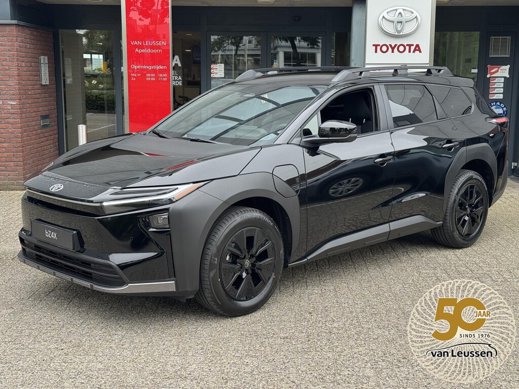 Toyota BZ4X Touring Dynamic 75 kWh APPLE/ANDROID BLINDSPOT CLIMA PARK-SENSOR STOEL/STUURVERWARMING EL-BESTUURDERSSTOEL EL-ACHTERKLEP