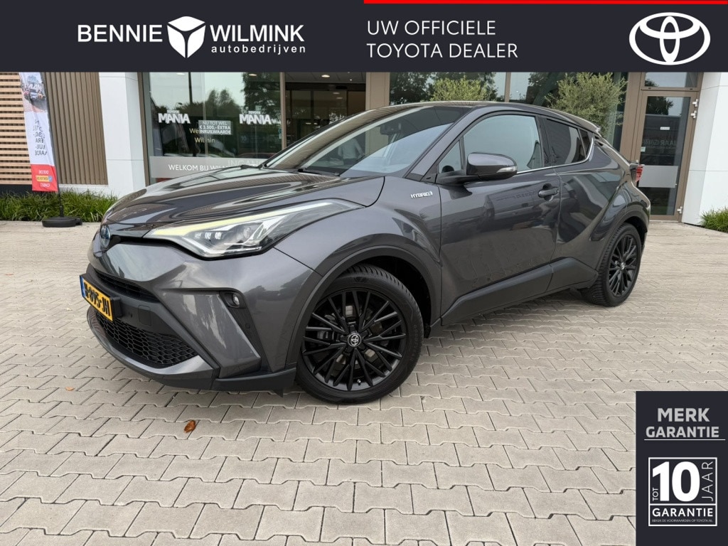 Toyota C-HR / C-HR+ 2.0 Hybrid First Edition | Trekhaak | Blindspot | All Seasons