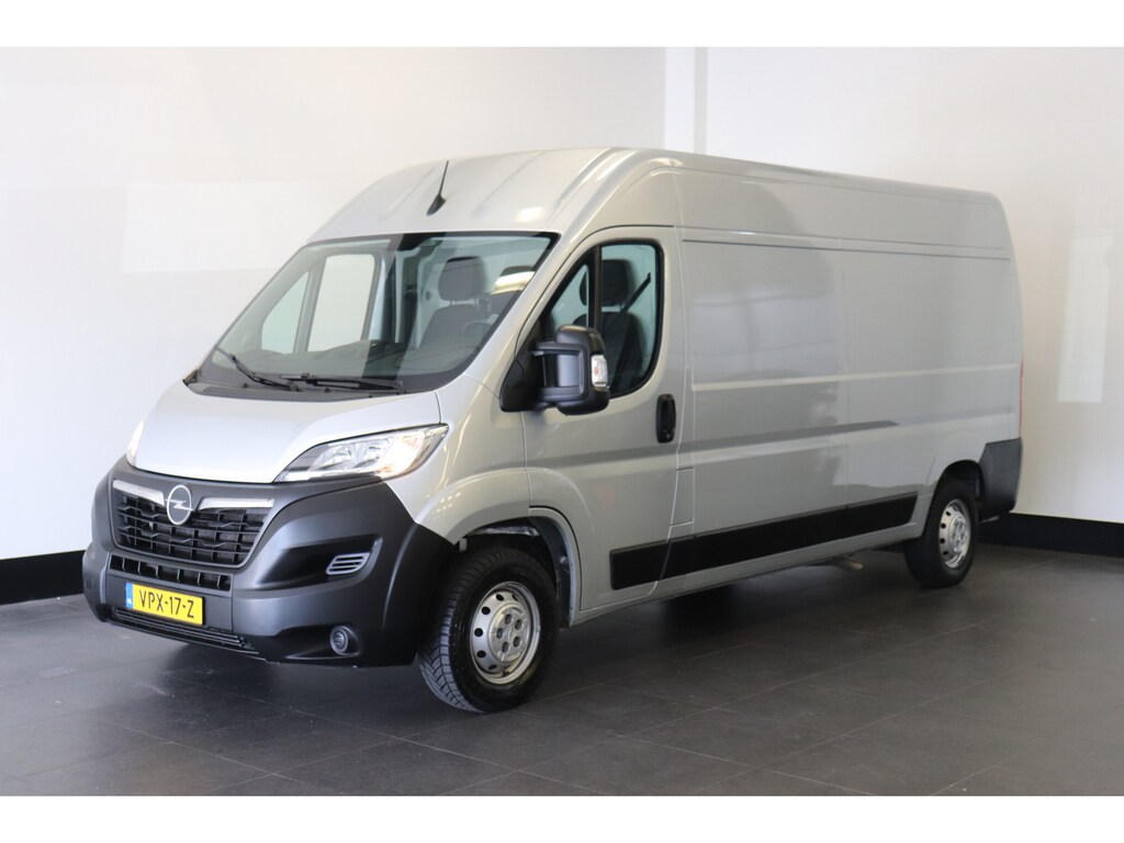 Opel Movano 2.2D 120PK L3H2 EURO 6 - Airco - Cruise - Camera - €19.900,- Excl.