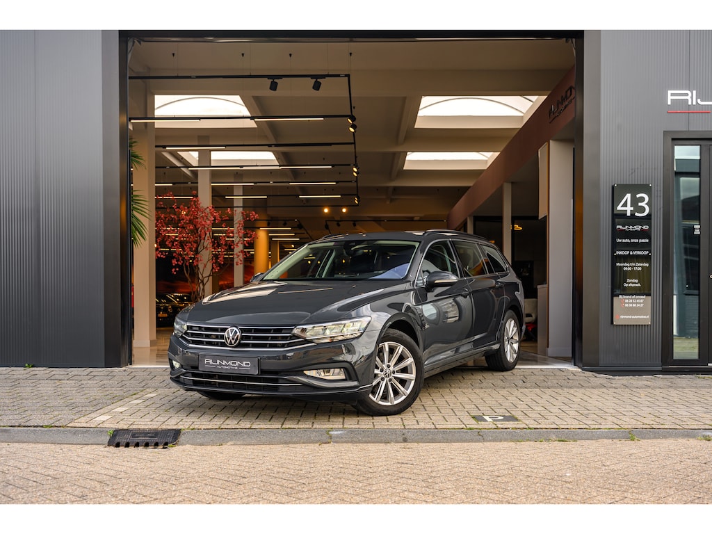 Volkswagen Passat Variant 1.5 TSI Business Plus Pro | Acc | Lane Assist | Camera | Navi | Virtual Cockpit | Carplay |