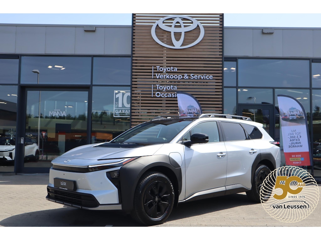 Toyota BZ4X Touring EXECUTIVE AWD 75KWH PANODAK JBL-AUDIO 1500KG TREKGEW STOELVERW/KOELING STUURVERW BLIND SPOT WARMTEPOMP EL-ACHTERKLEP