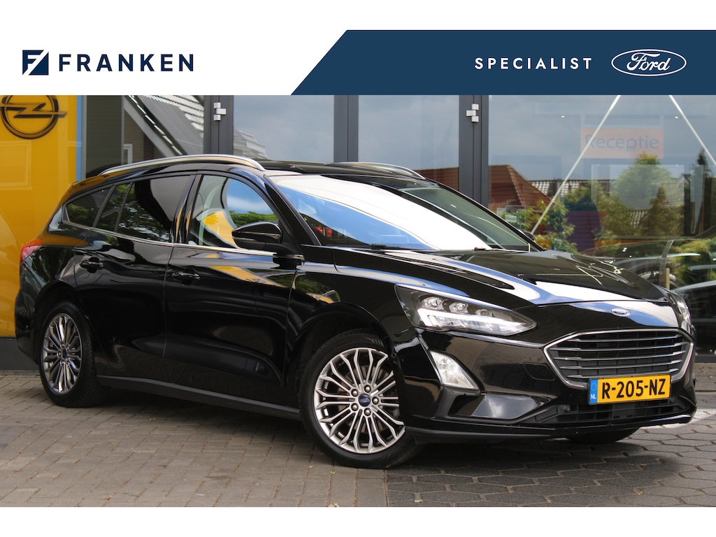 Ford Focus Wagon 1.0 EcoBoost Titanium Business | Achteruitrijcamera | Stoelverwarming | Trekhaak