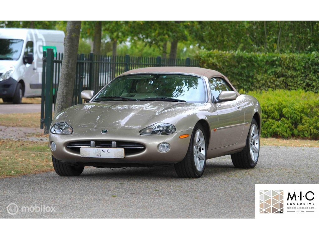 Jaguar XK8 4.2 V8 Convertible | Topstaat! | Zeldzaam fraai.