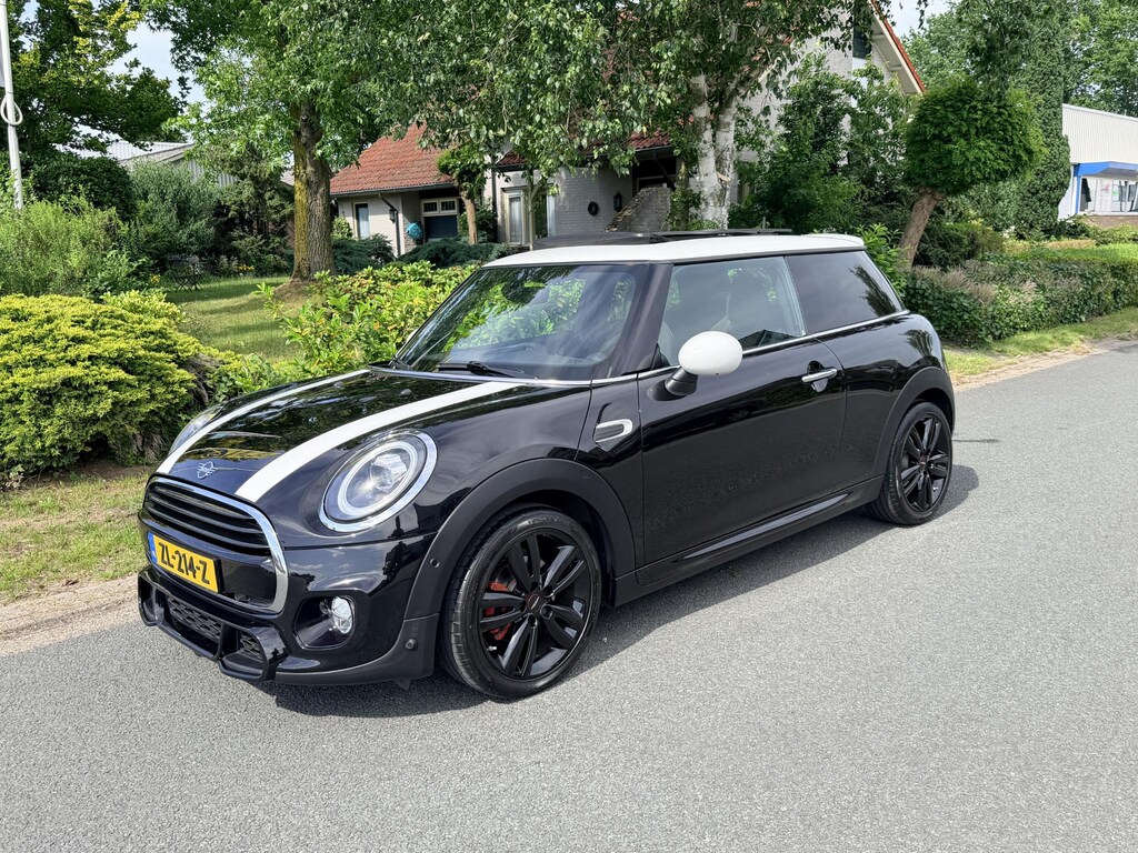 MINI Cooper 1.5 AUT 136PK JCW•Schaalstoelen•Pano