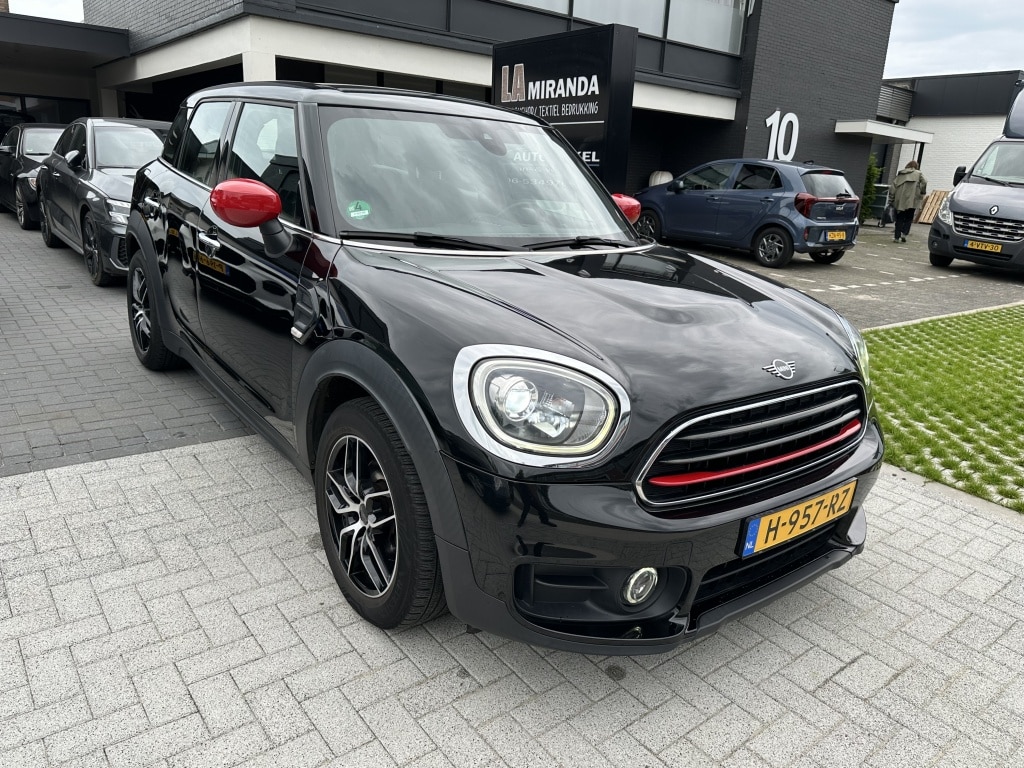 MINI Countryman 1.5 Cooper Chili Automaat