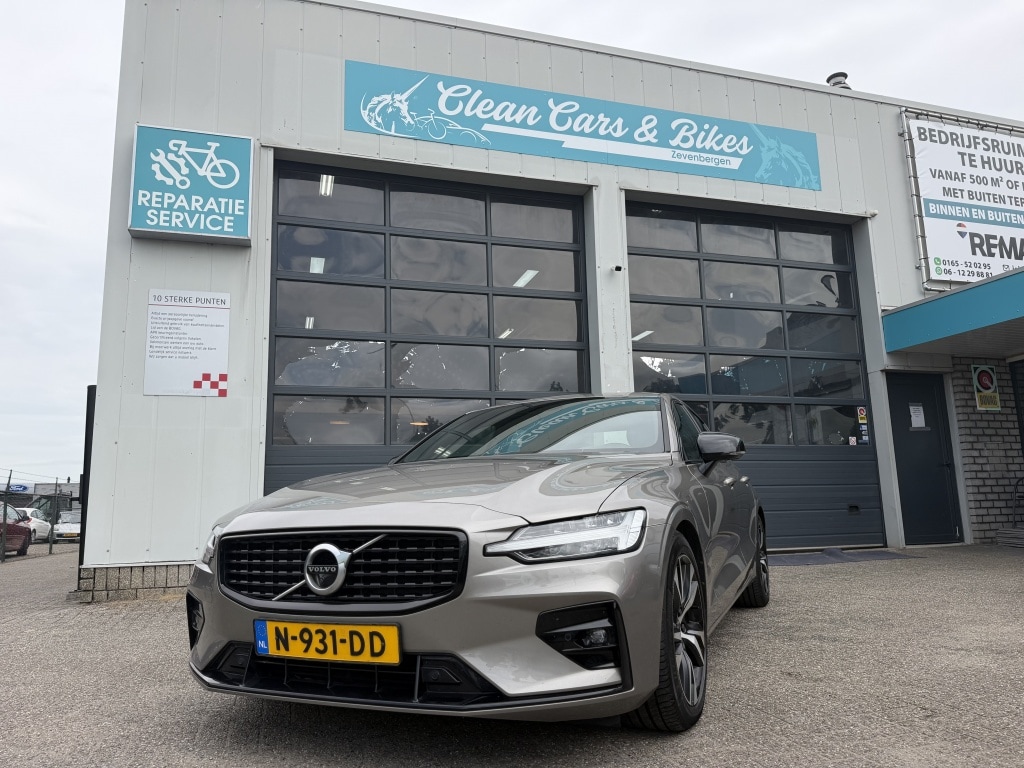Volvo S60 2.0 B3 R-Design