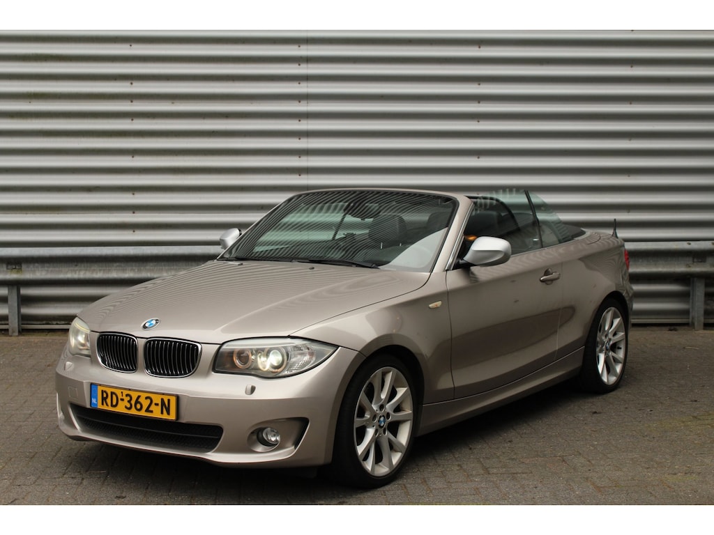 BMW 1-Serie Cabrio 120i 170pk High Executive AUTOMAAT APK tot Aug. 2027