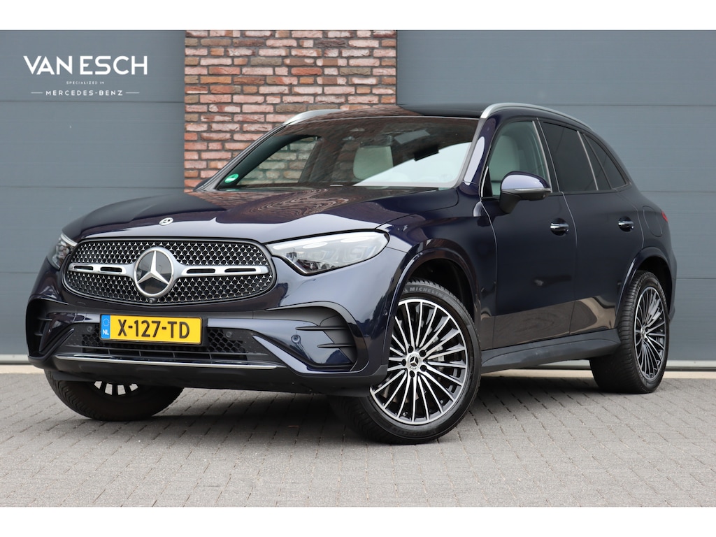 Mercedes-Benz GLC 400e 4MATIC AMG Line | Panoramadak | Trekhaak | Memory | Burmester | Surround Camera | Keyless Go | Digital Light | Verwarmd Stuurwiel | HUD |