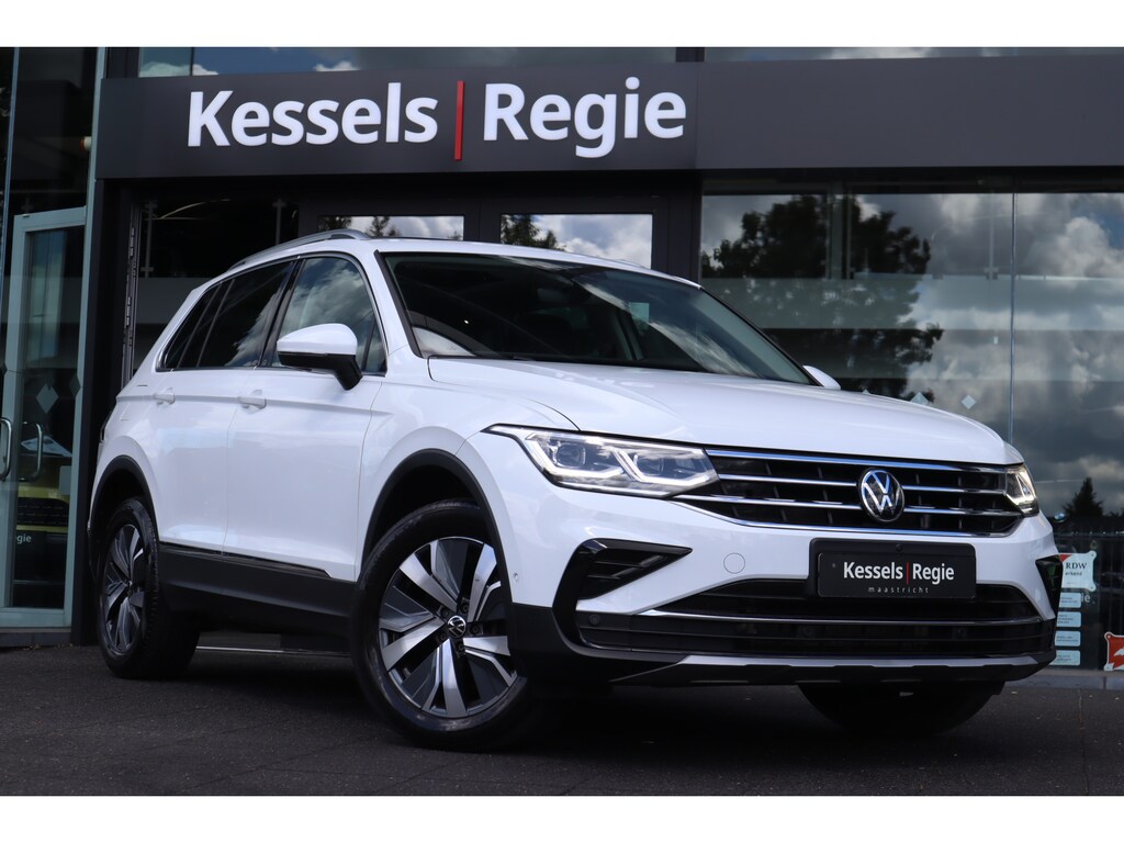 Volkswagen Tiguan 1.4 TSI eHybrid Elegance | Pano | Memory | HuD | El.Haak| ACC | 360 | IQ | DCC | Leer | Stuur/Stoelverwarming