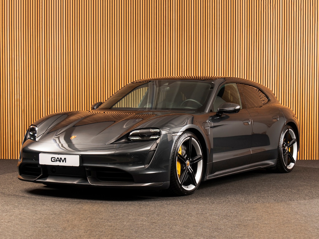 Porsche Taycan Sport Turismo Turbo S 93 kWh CERAMIC | PANO | 18VOUDIG | CARBON