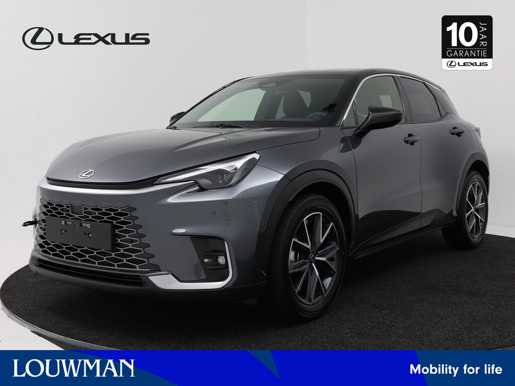 Lexus LBX Emotion 2WD | Advanced Pack |