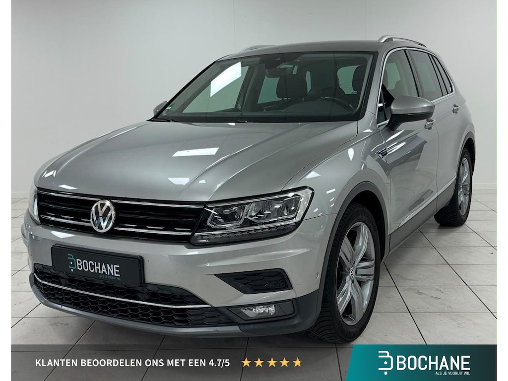 Volkswagen Tiguan 2.0 TSI 4Motion Highline NAVIGATIE | ACHTERUITRIJCAMERA | STOELVERWARMING