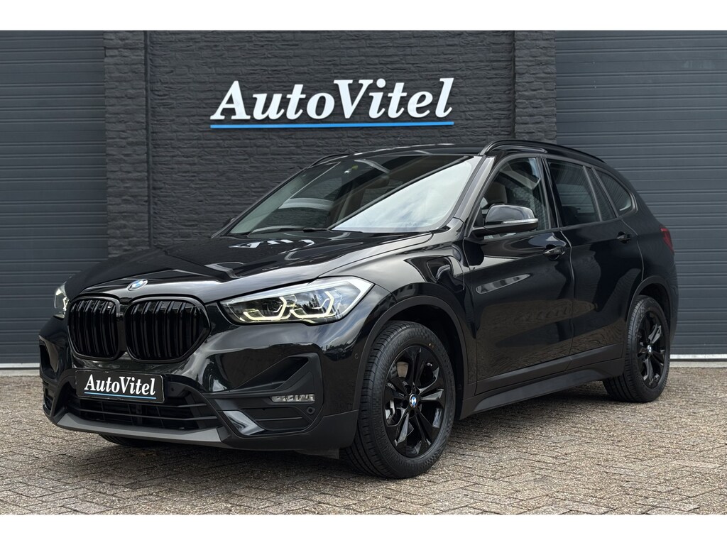 BMW X1 xDrive25e | Sportleder | Comfort Acces | Camera | Head-Up | Apple Carplay | Stuurverwarming | 35X op voorraad