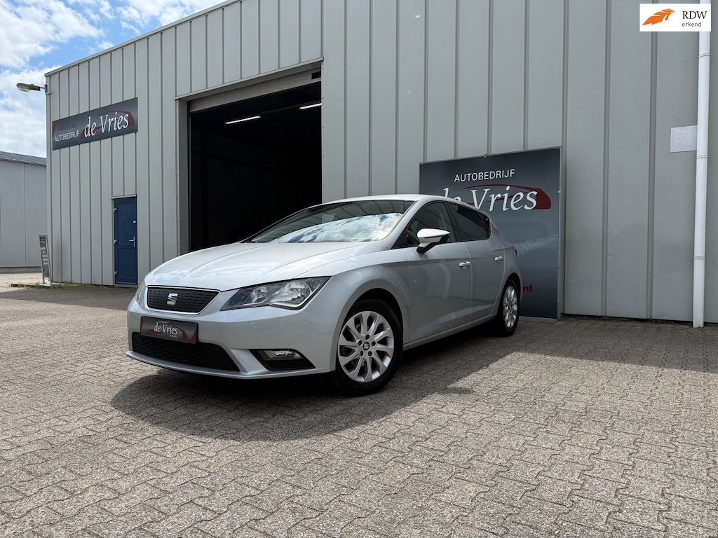SEAT Leon 1.0 EcoTSI Style / Navi / Airco / Lichtmetalen velgen16 inch /
