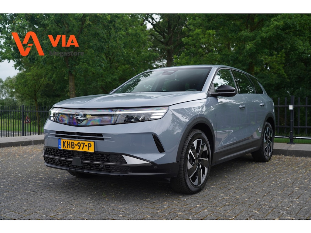 Opel Grandland (X) 1.2 Turbo | m-Hybrid | GS-line | Stoelverw. | Camera | LED | Adapt. Cruise | Climate | PDC
