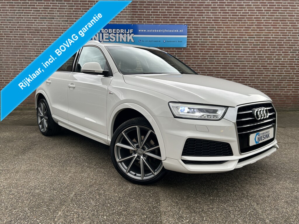 Audi Q3 1.4 TFSI S-Line Navi/20Inch/Led/Stoelverwaming