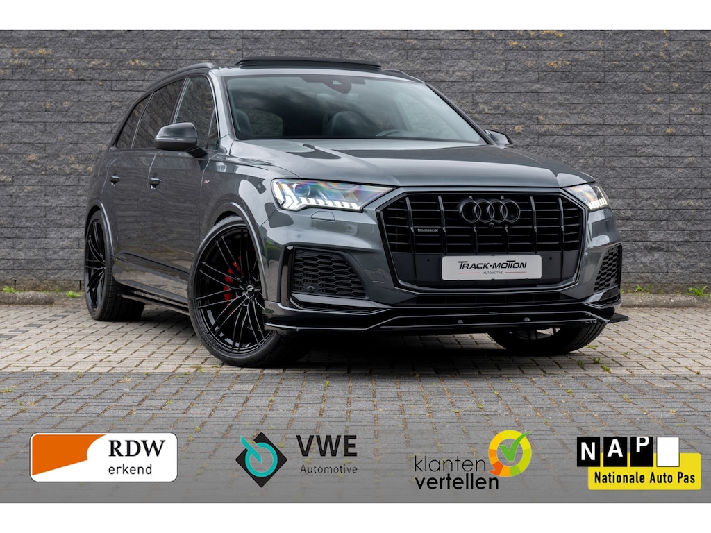 Audi Q7 60 TFSI e quattro Pano Grey & Black Competition.