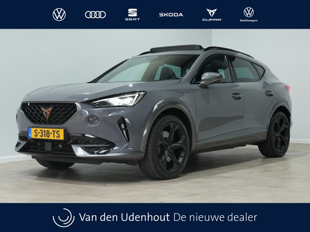 CUPRA Formentor 1.4 e-Hybrid VZ 245PK Copper Ed. | Panorama | Camera | Sportstoelen | 19"Lm 329