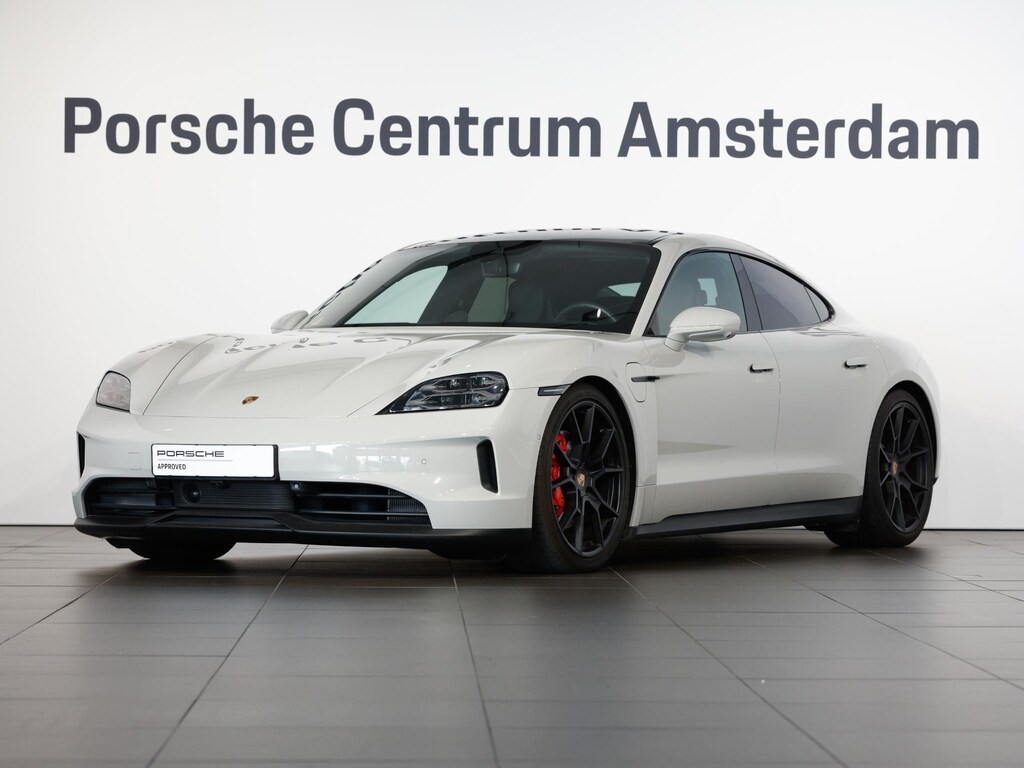 Porsche Taycan 4S