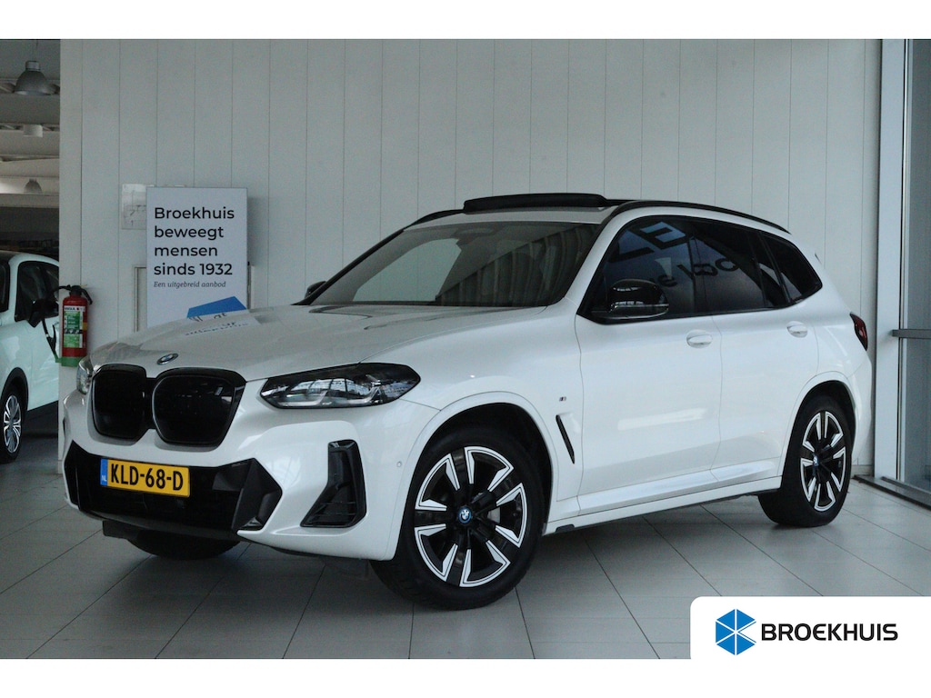 BMW iX3 Executive 80 kWh M-Sport | SoH 99% | Adapt. Cruise | Schuifdak | Camera | Memory | Navi | Carplay | Elektr. klep