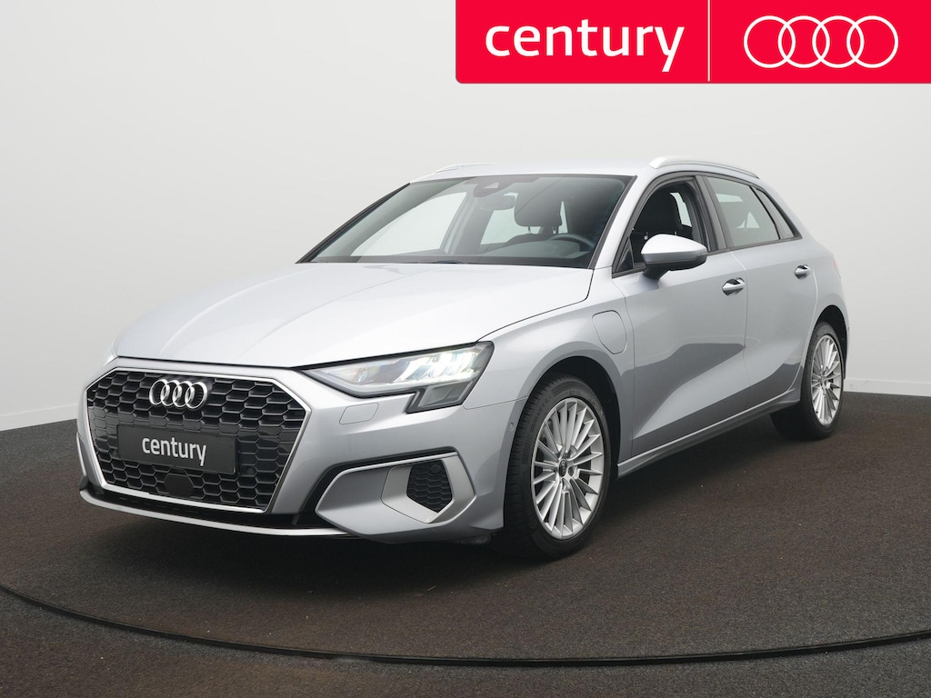 Audi A3 Sportback 40 TFSI e Advanced edition 204PK | Camera | Stoelverwarming | Carplay