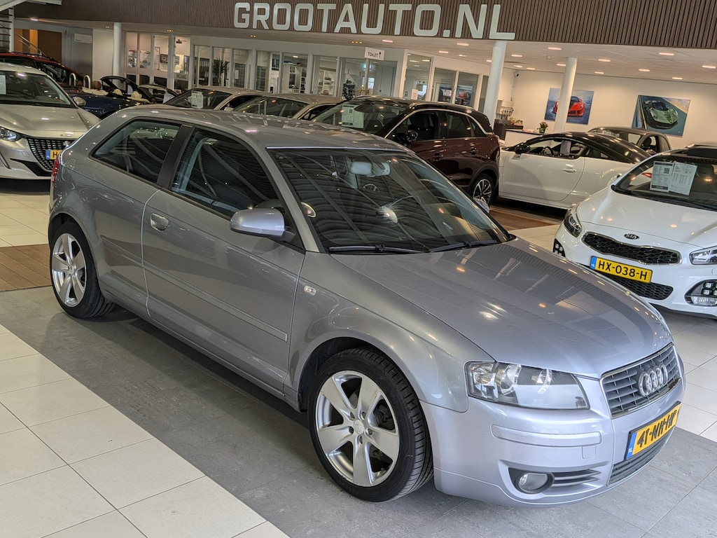 Audi A3 2.0 FSI Ambiente Automaat Airco, Cruise control, Isofix, Stuurberkachtiging