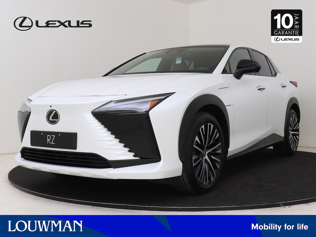 Lexus RZ 350e Luxury Line 77 kWh | 20" Velgen | Head Up Display | Panoramadak | Verhuur