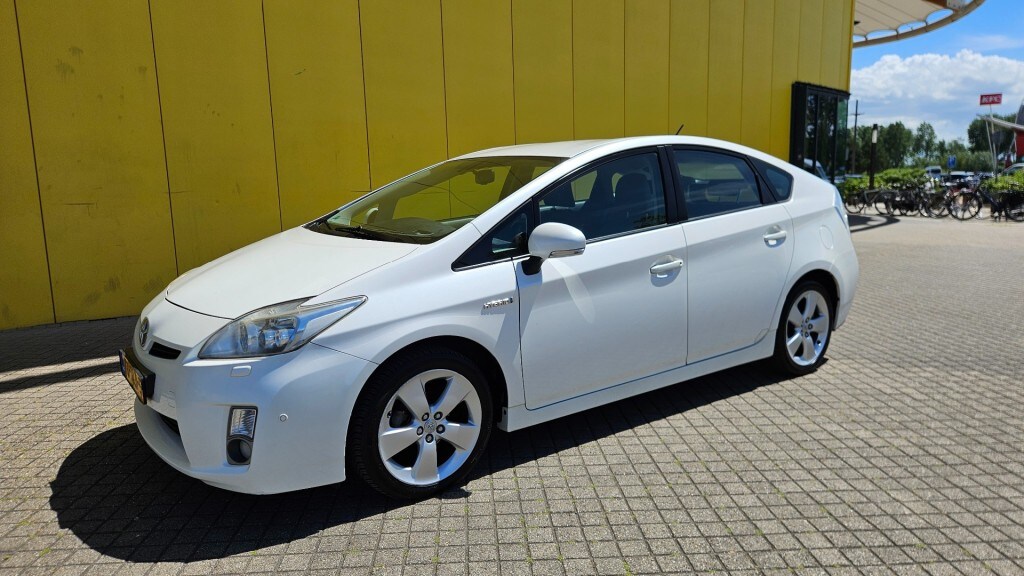 Toyota Prius Zuinige 1.8 DYNAMIC Hybride Automaat
